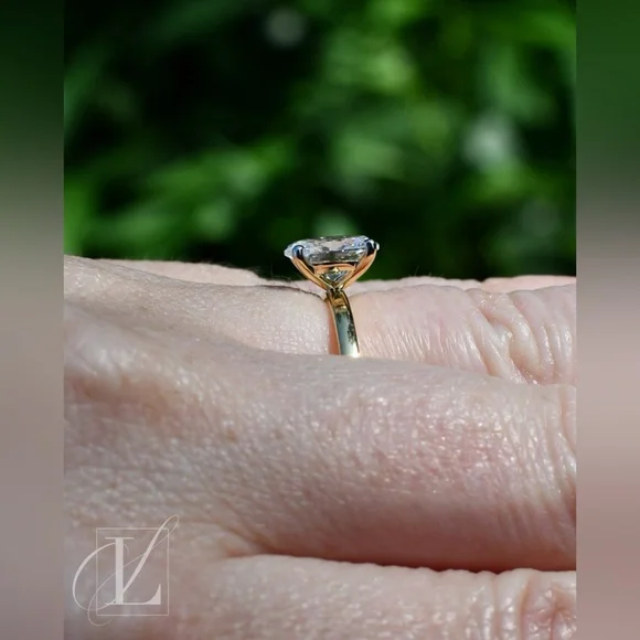 1.07 CT Lab-Grown Oval Solitaire in 14K Yellow Gold with White Gold Prong Tips - Picture 5 of 9